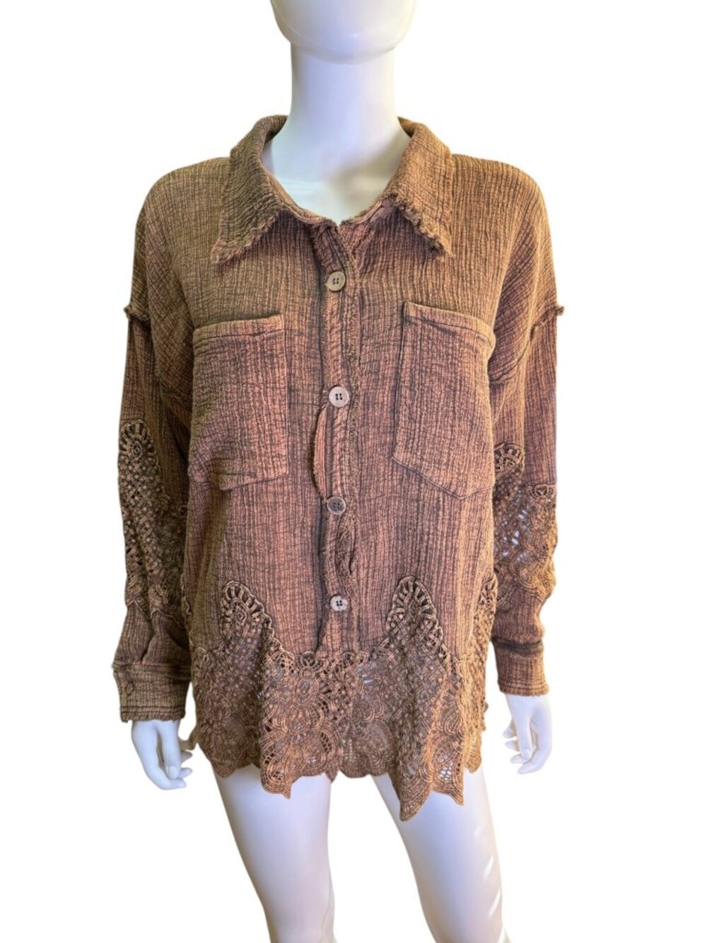 Oli & Hali  Womens Crochet and Frayed Detail Button-Up Shirt Long Sleeves Size S